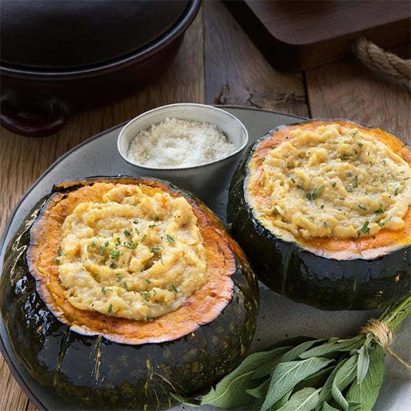 Mini Grüner Kabocha Squash F1 - Kleine Köstlichkeit mit großem Geschmack! 🎃🌱